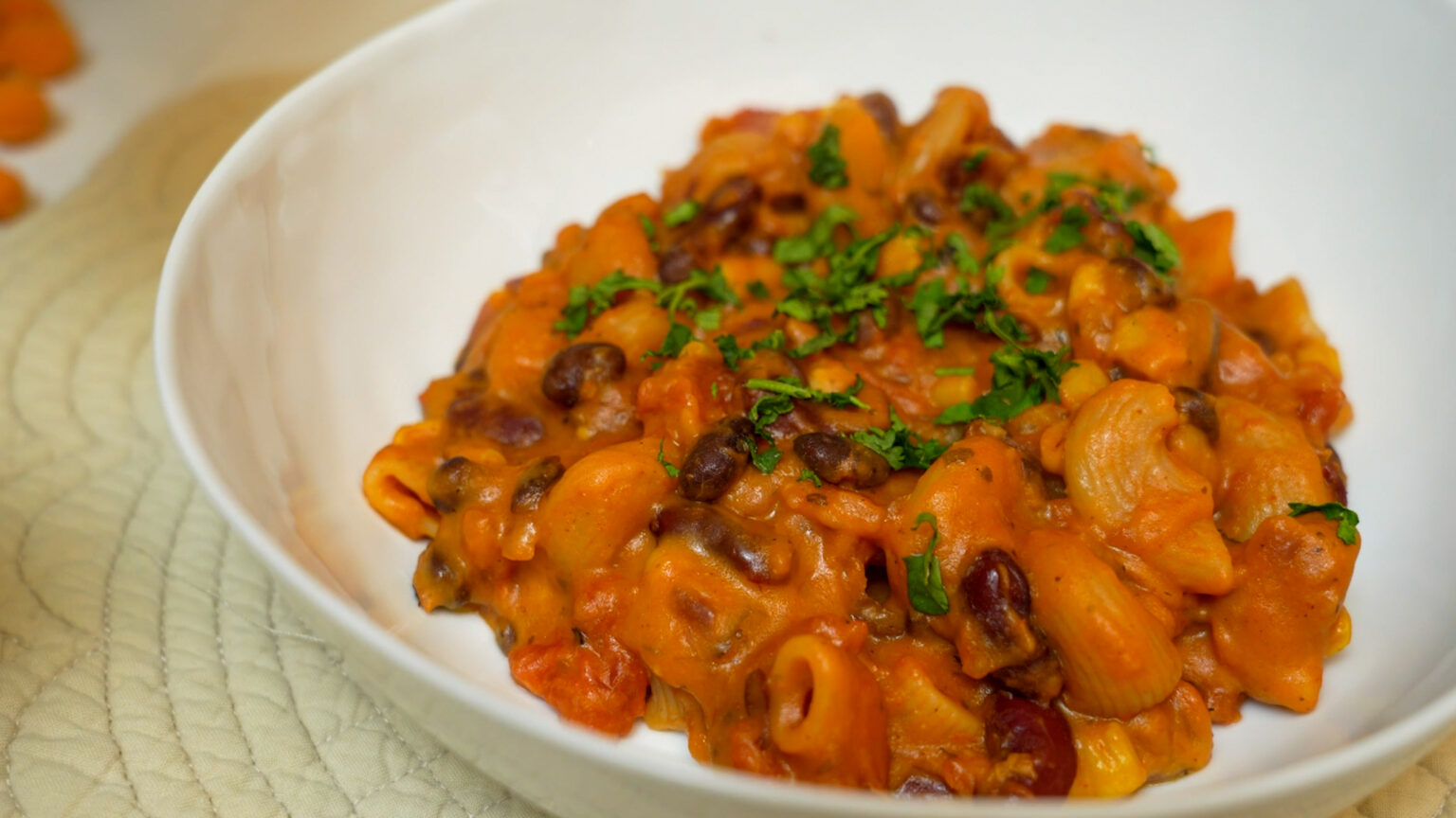Vegetarian Chili Mac & Cheese - Beryl Shereshewsky